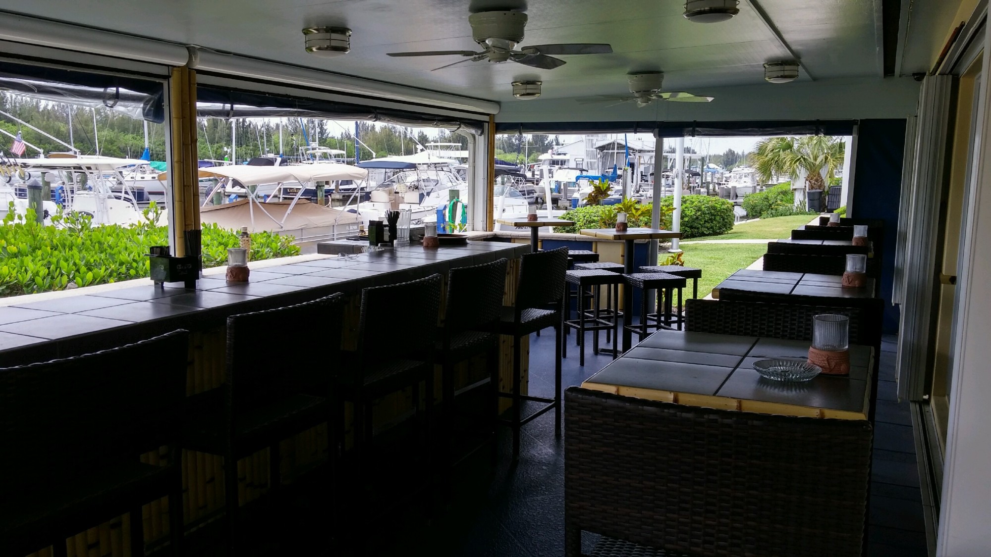 Tiki/Patio Bar Vero Beach Yacht Club